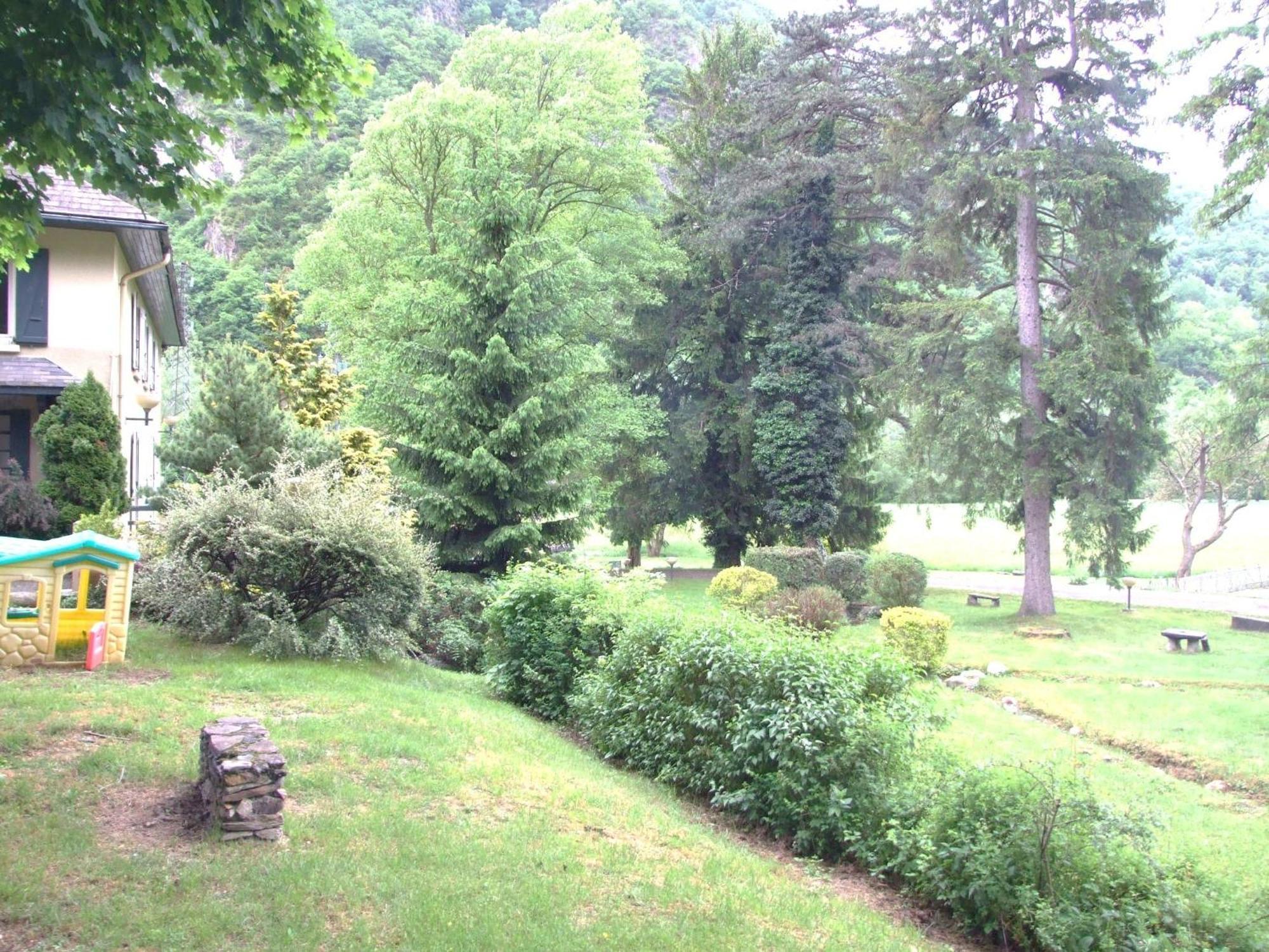 Hotel Du Val D'Aure Cadeac ภายนอก รูปภาพ