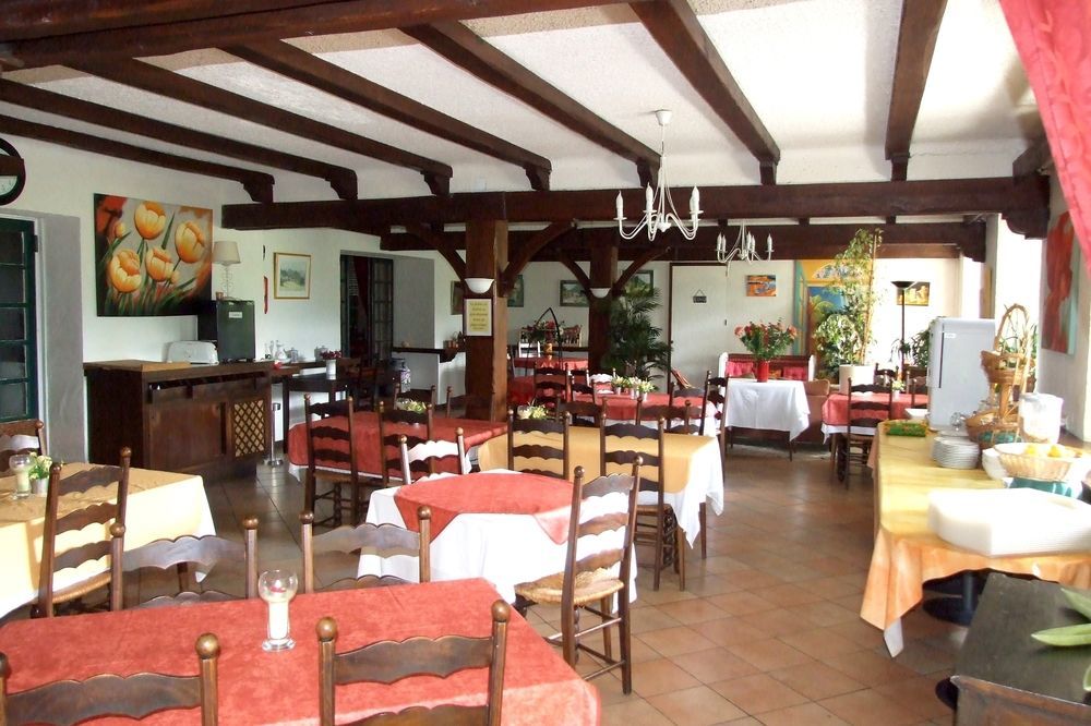 Hotel Du Val D'Aure Cadeac ภายนอก รูปภาพ